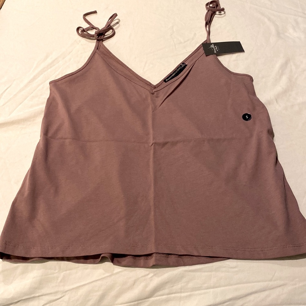 Cute Abercrombie & Fitch shoulder tie dusty eggplant top, S, NWT